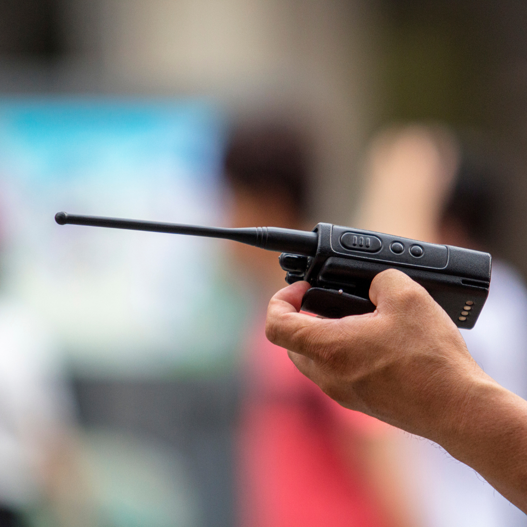 ¿Por qué rentar radios de comunicación para tu evento?
